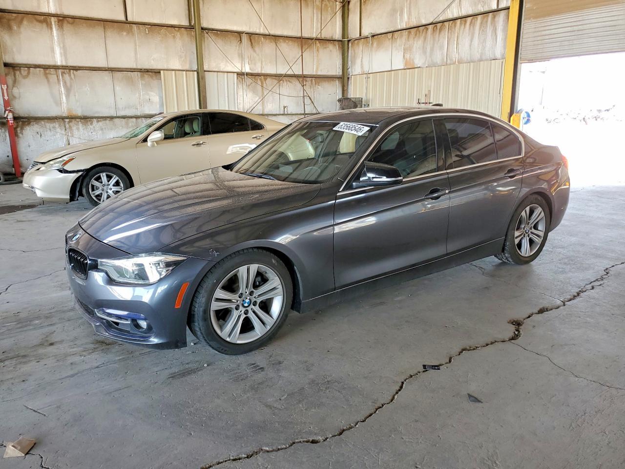 2018 BMW 330 I - zdjęcie główne
