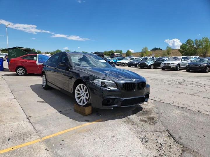 2014 BMW Seria 5 535i - zdjęcie 14