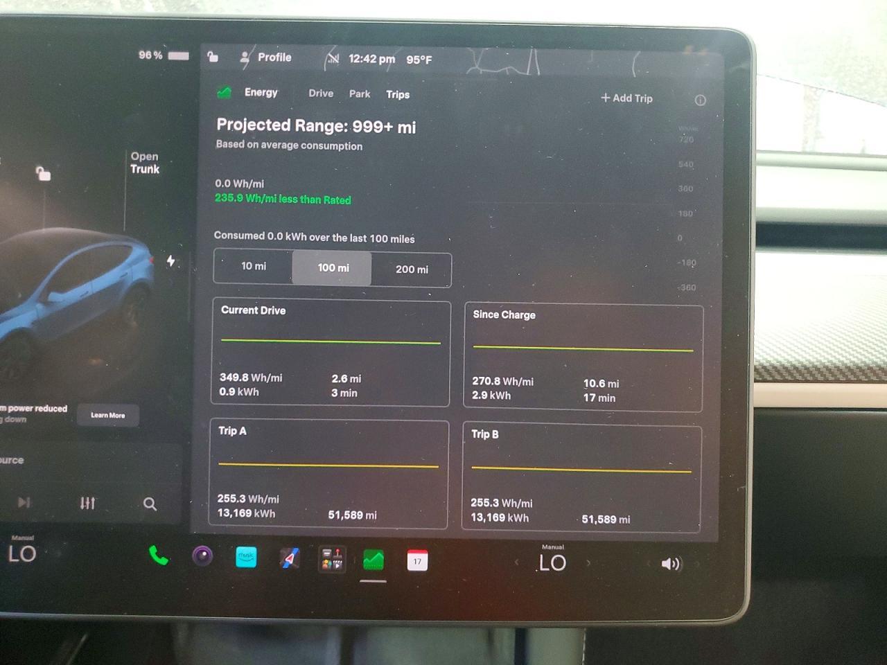 2025 Tesla Model Y - zdjęcie 9