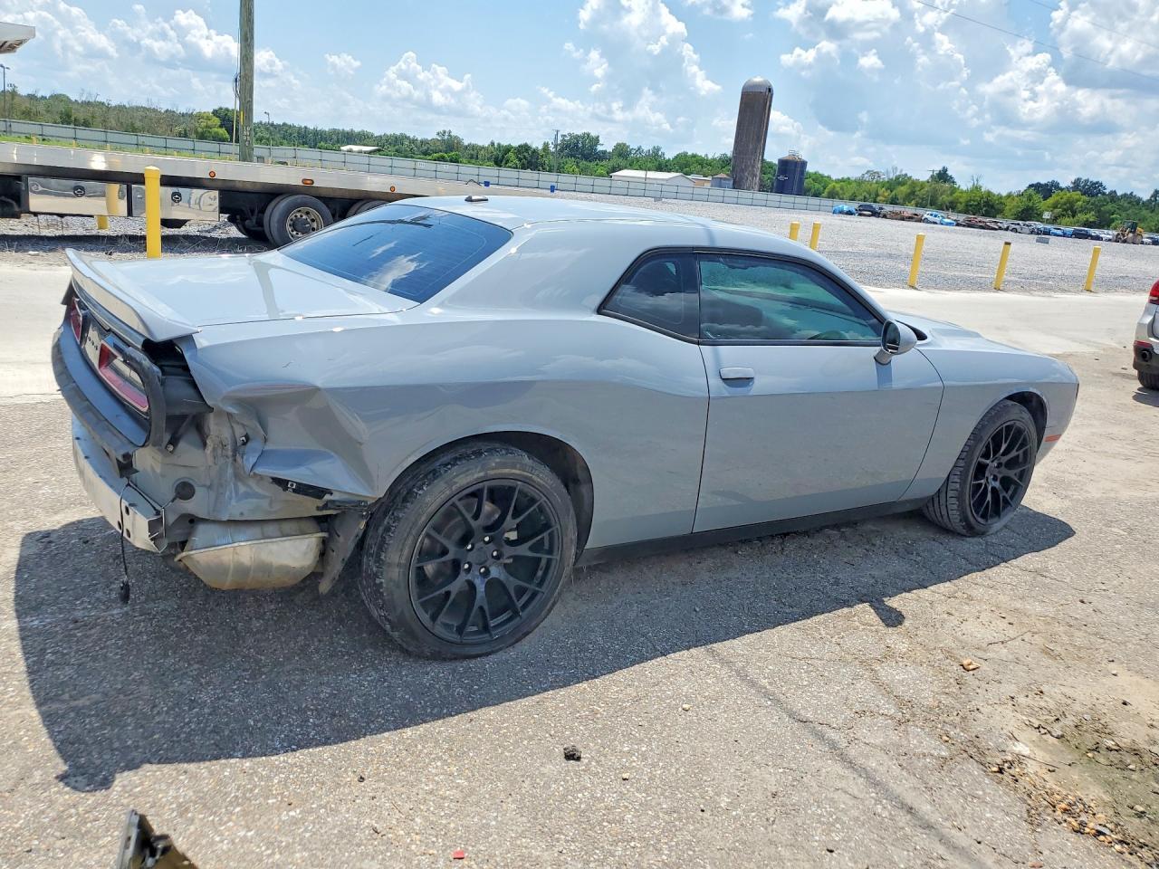 2021 Dodge Challenger Sxt - zdjęcie 3