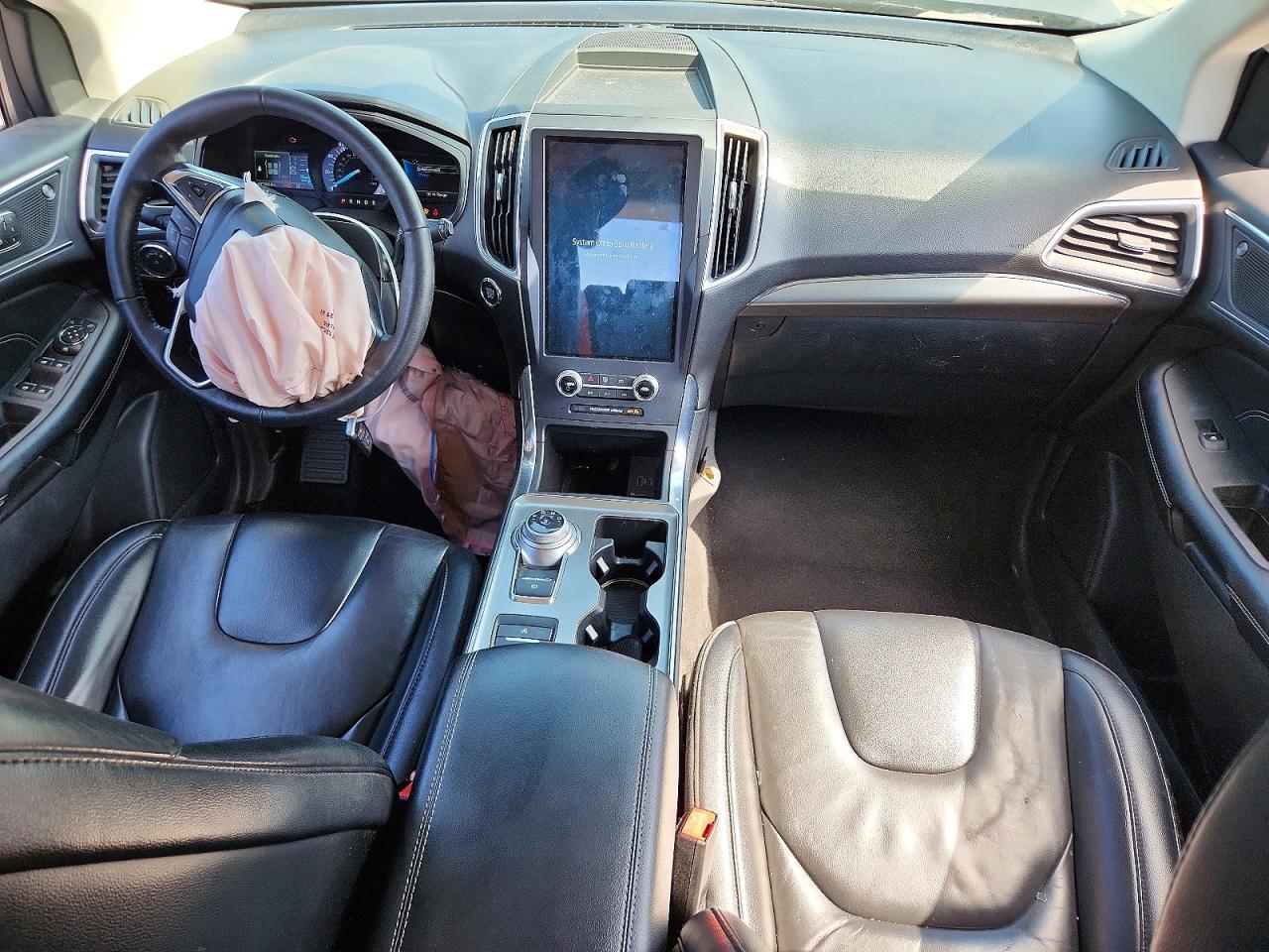 2022 Ford Edge Titanium - zdjęcie 8