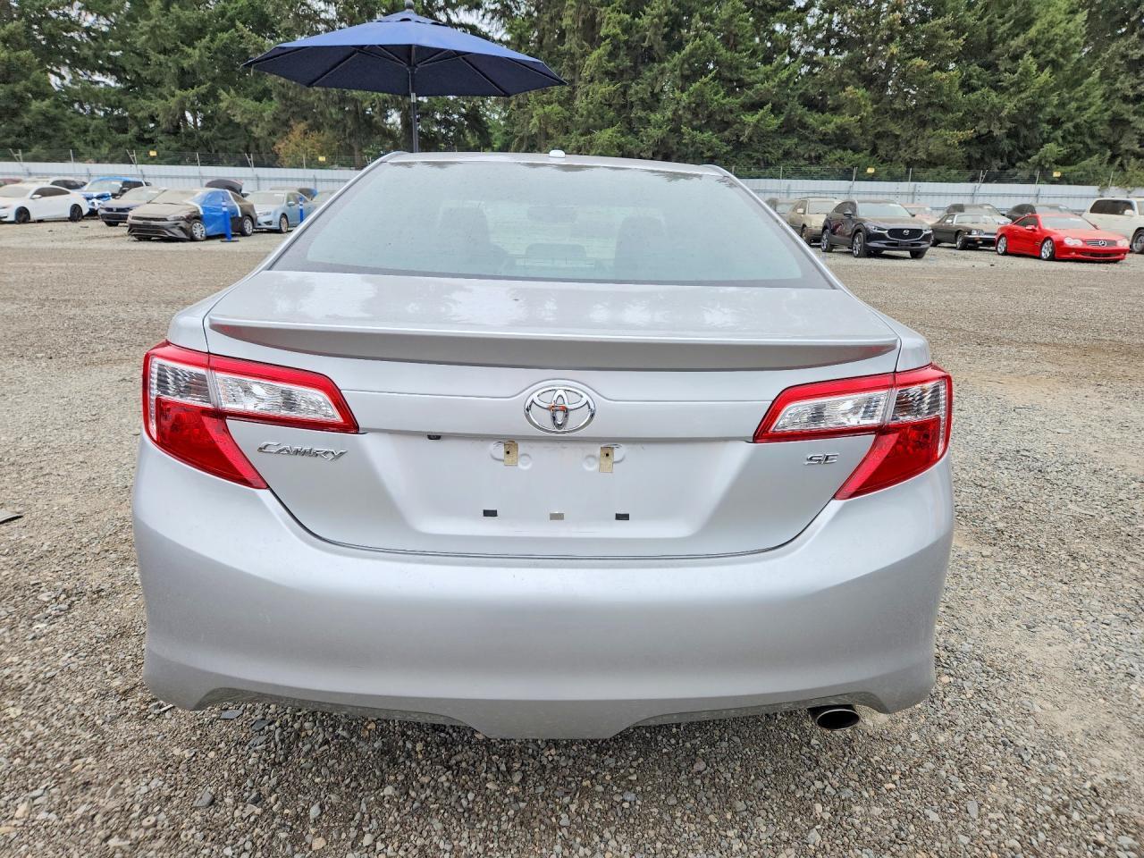 2013 Toyota Camry Se - zdjęcie 6