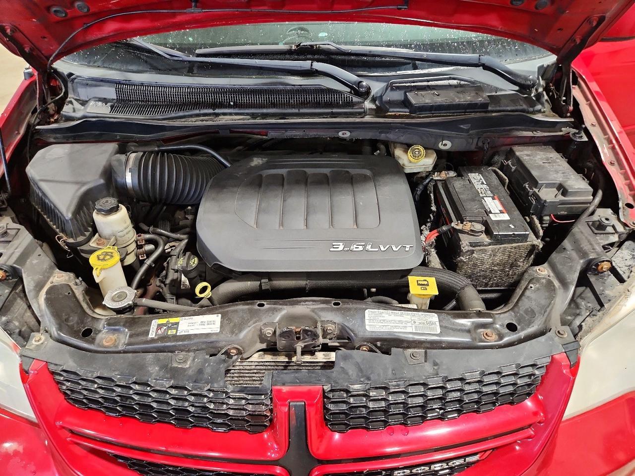 2013 Dodge Grand Caravan R/T - zdjęcie 12