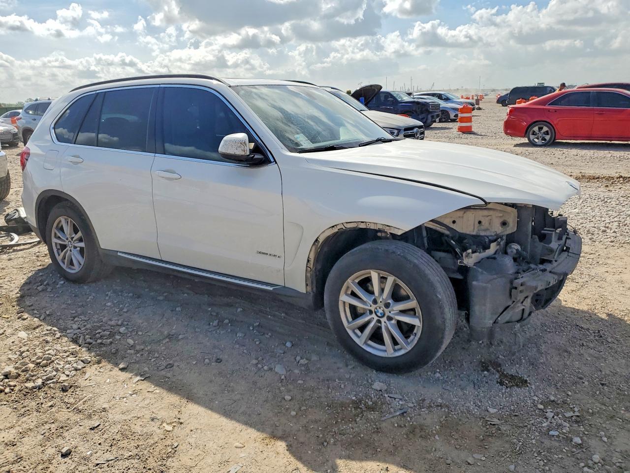 2015 BMW X5 xDrive35D - zdjęcie 4