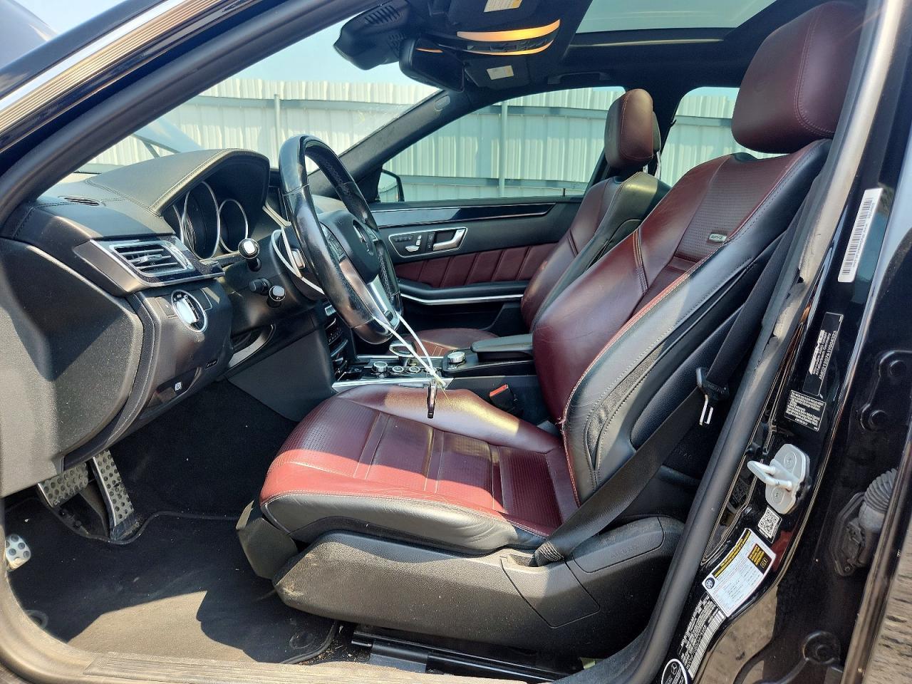 2014 Mercedes-Benz E63 Amg - zdjęcie 7