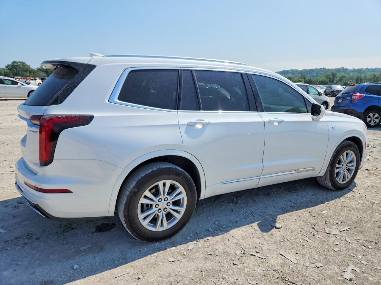 2023 Cadillac Xt6 Luxury - zdjęcie 3