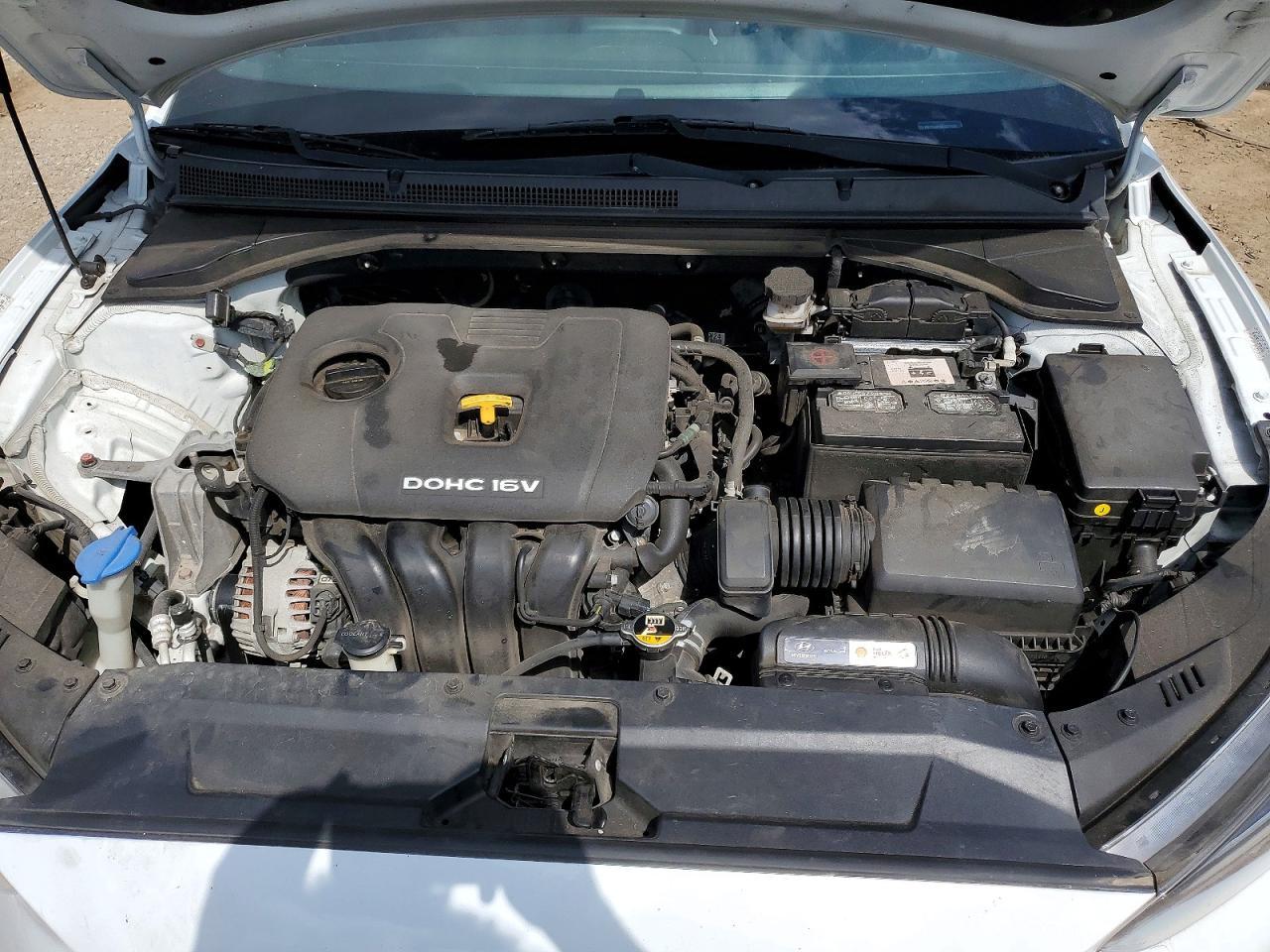 2019 Hyundai Veloster 2.0L - zdjęcie 11
