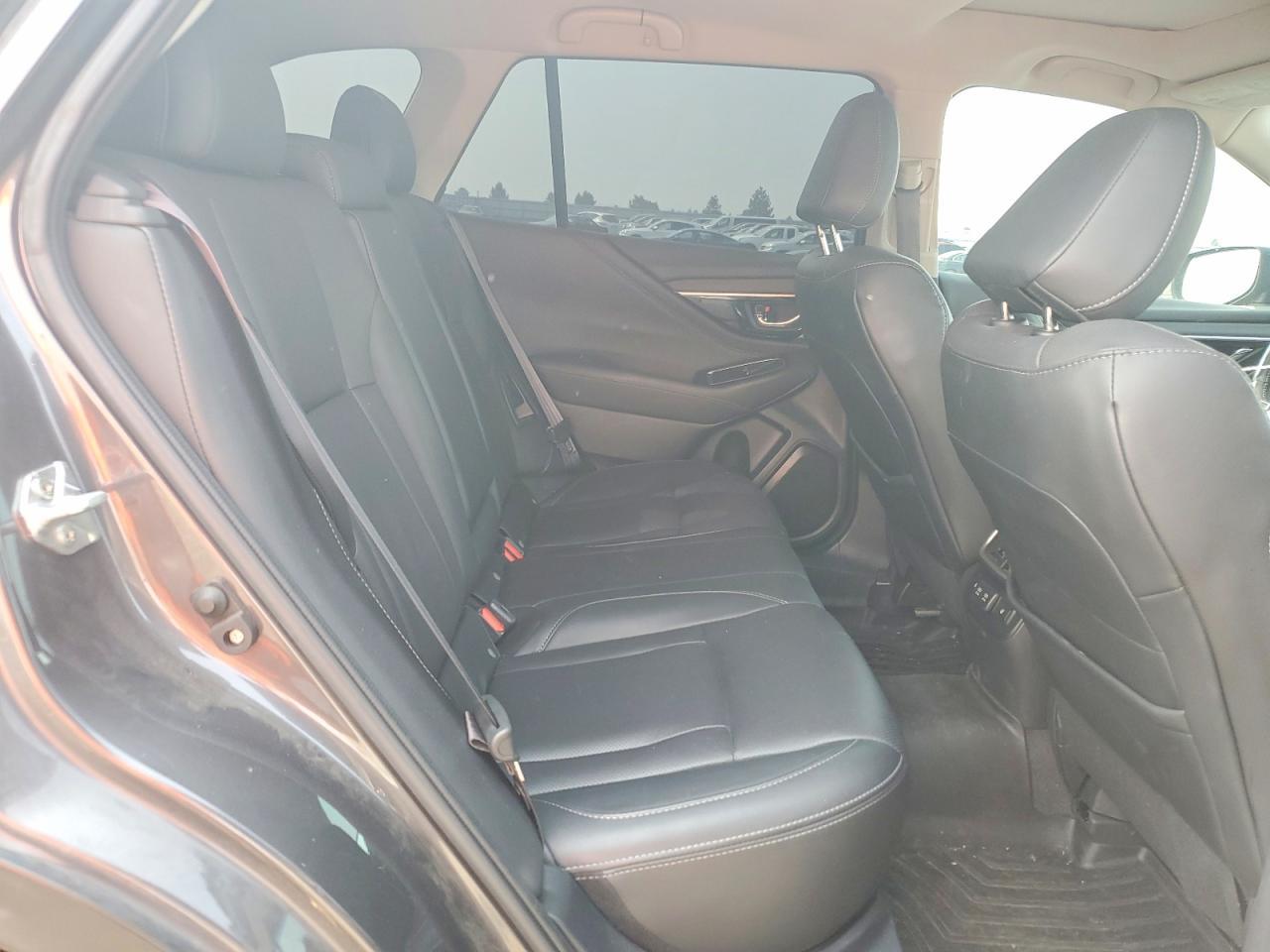 2021 Subaru Outback Limited - zdjęcie 10