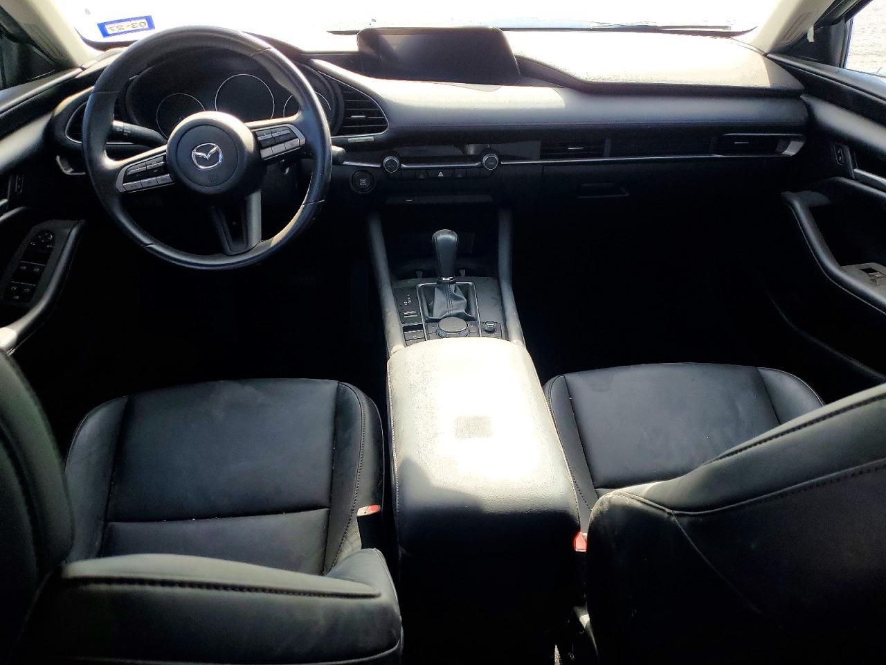 2021 Mazda 3 Select - zdjęcie 8