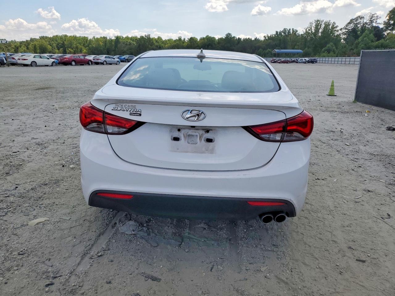 2014 Hyundai Elantra Coupe Base - zdjęcie 6