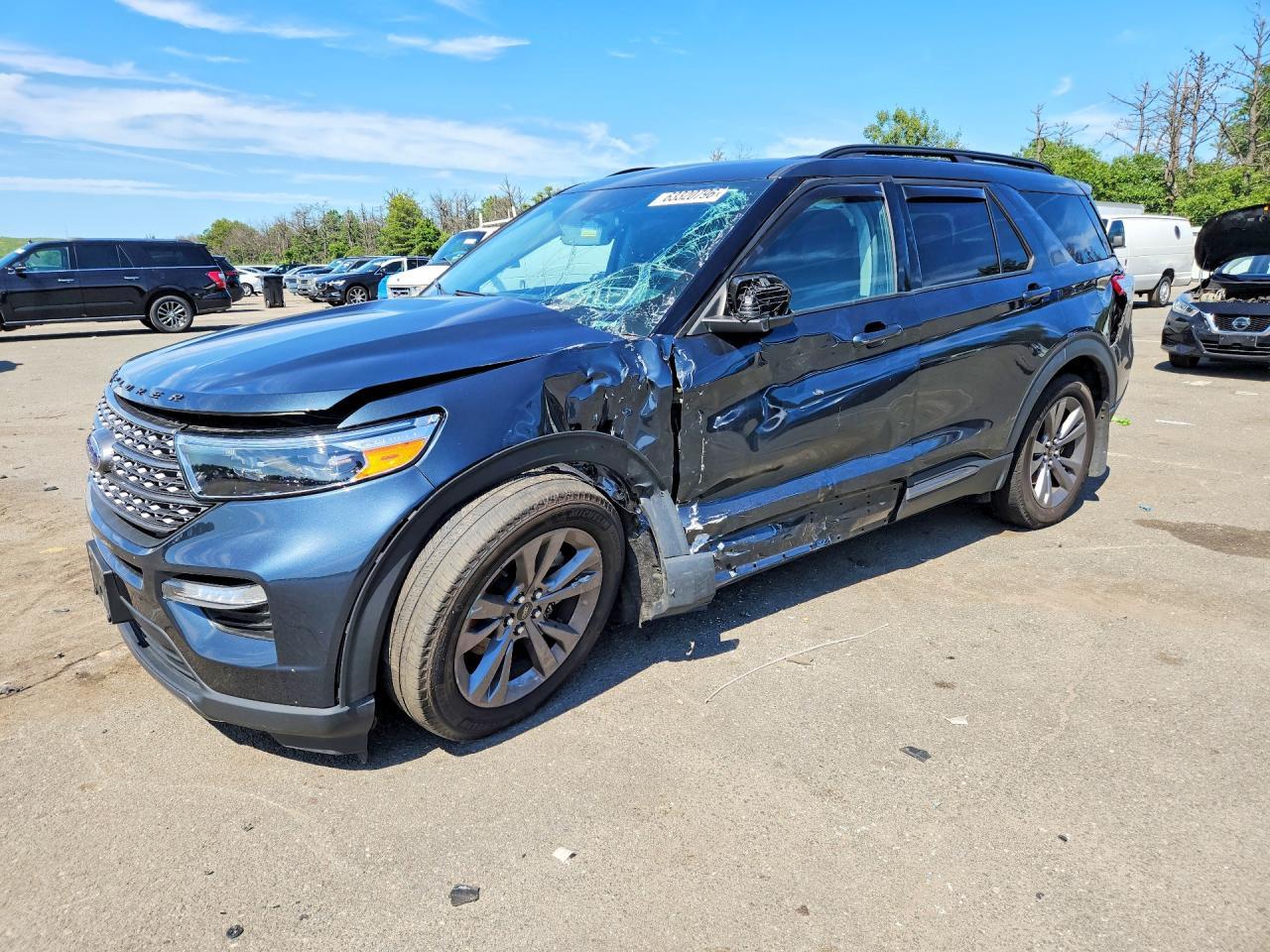 2023 Ford Explorer Xlt - zdjęcie główne