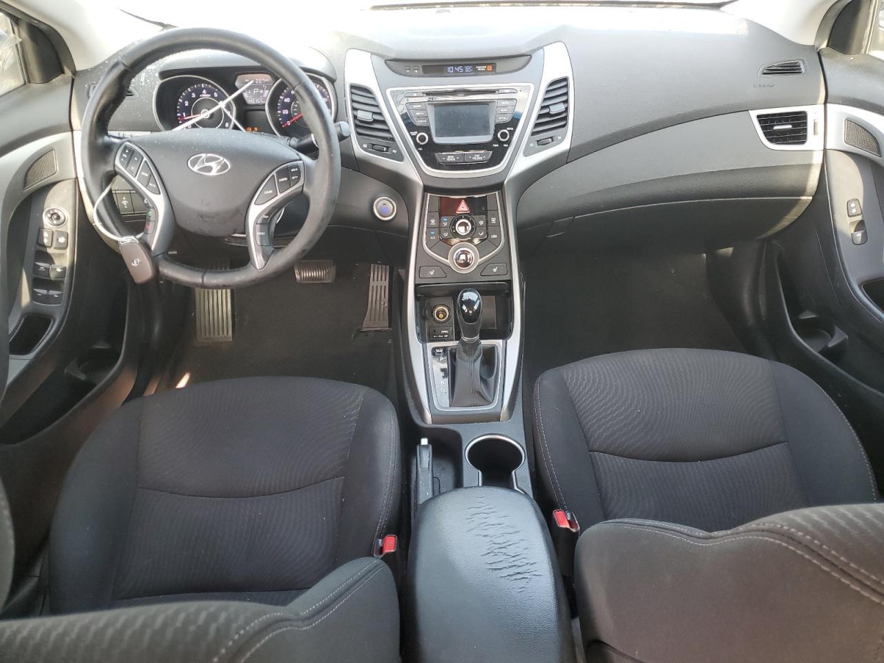 2016 Hyundai Elantra Value Edition - zdjęcie 8