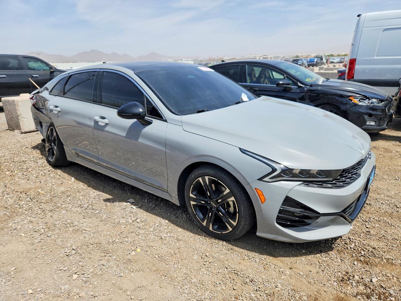 2024 Kia K5 Gt Line - zdjęcie 4