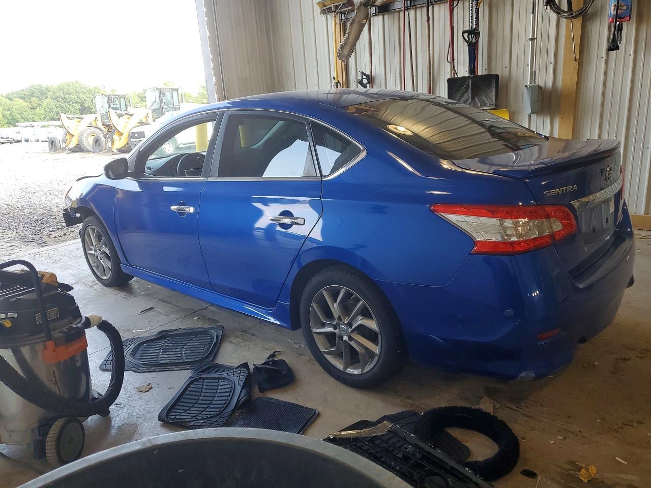 2013 Nissan Sentra S - zdjęcie 2