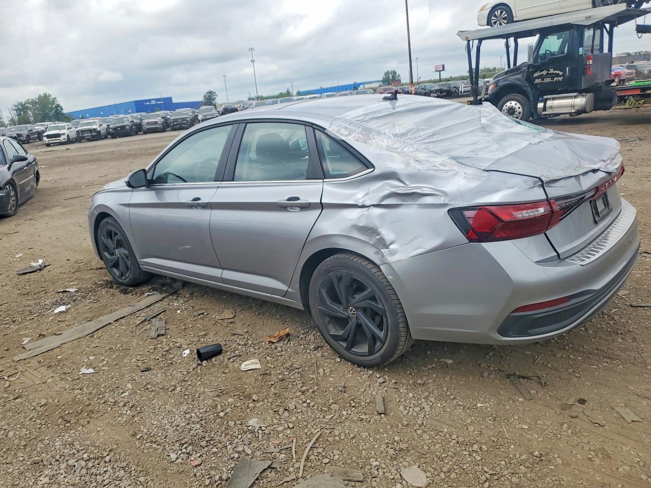 2025 Volkswagen Jetta Se - zdjęcie 2