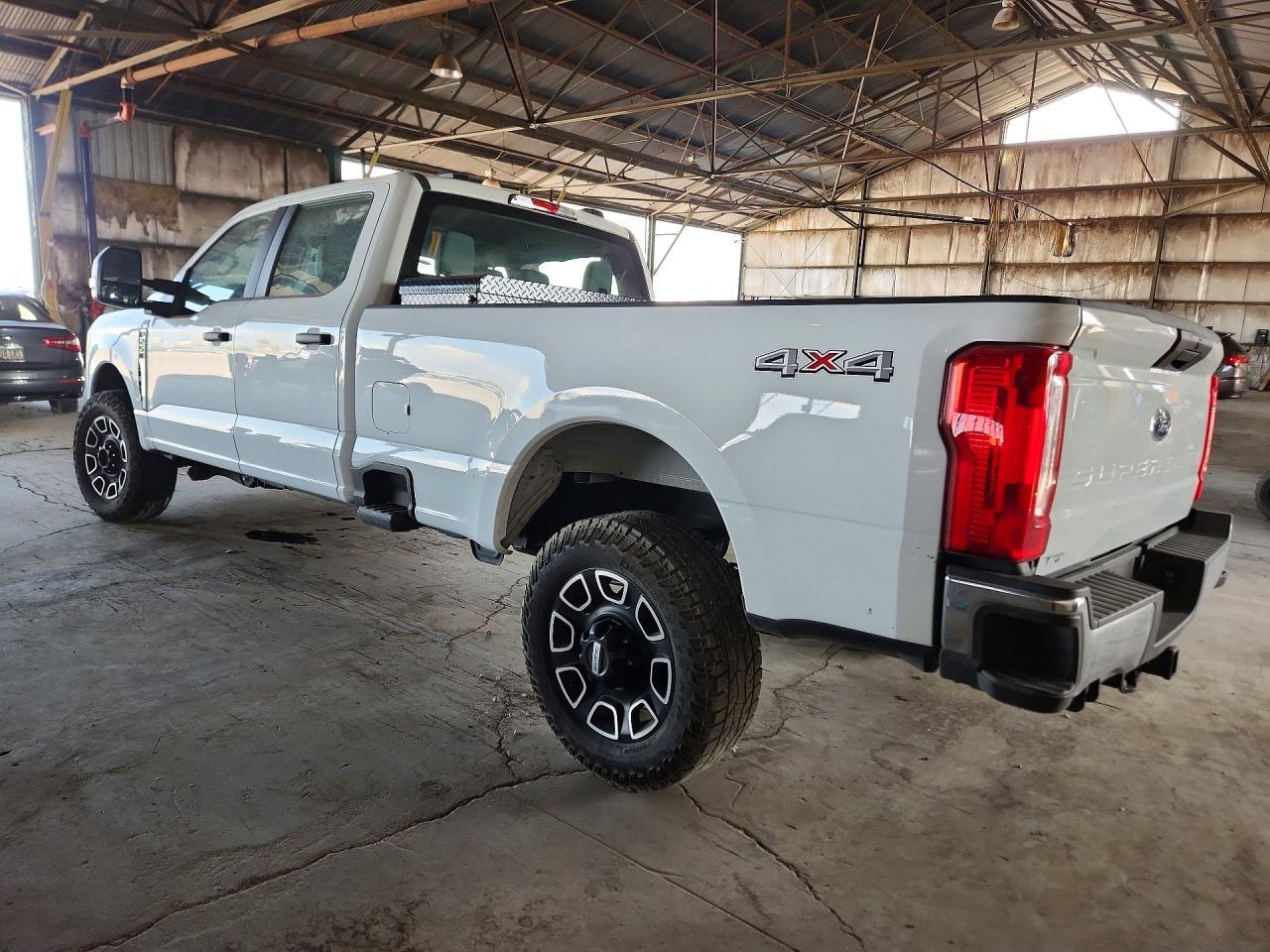 2026 Ford F250 - zdjęcie 2