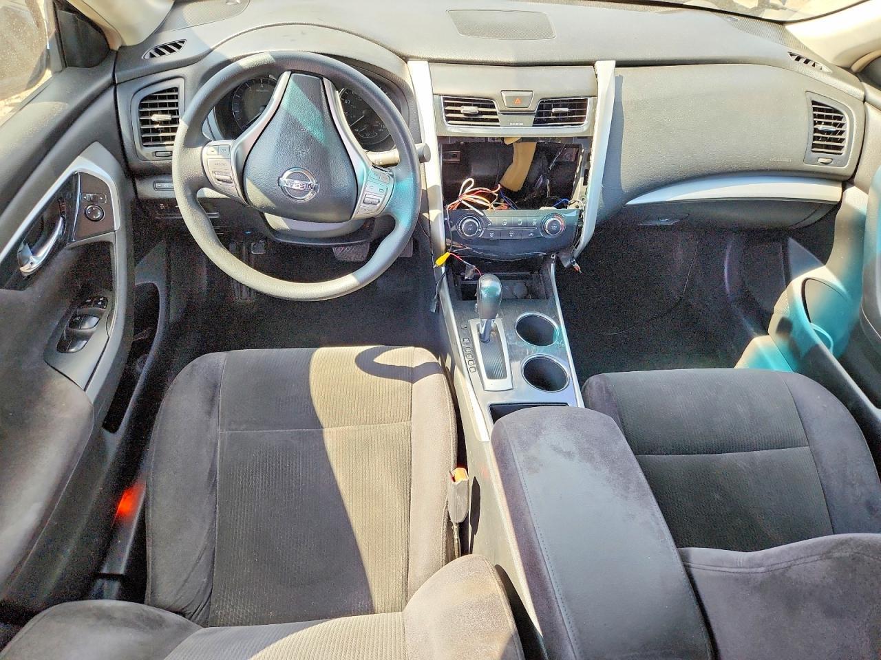 2013 Nissan Altima 2.5 - zdjęcie 8