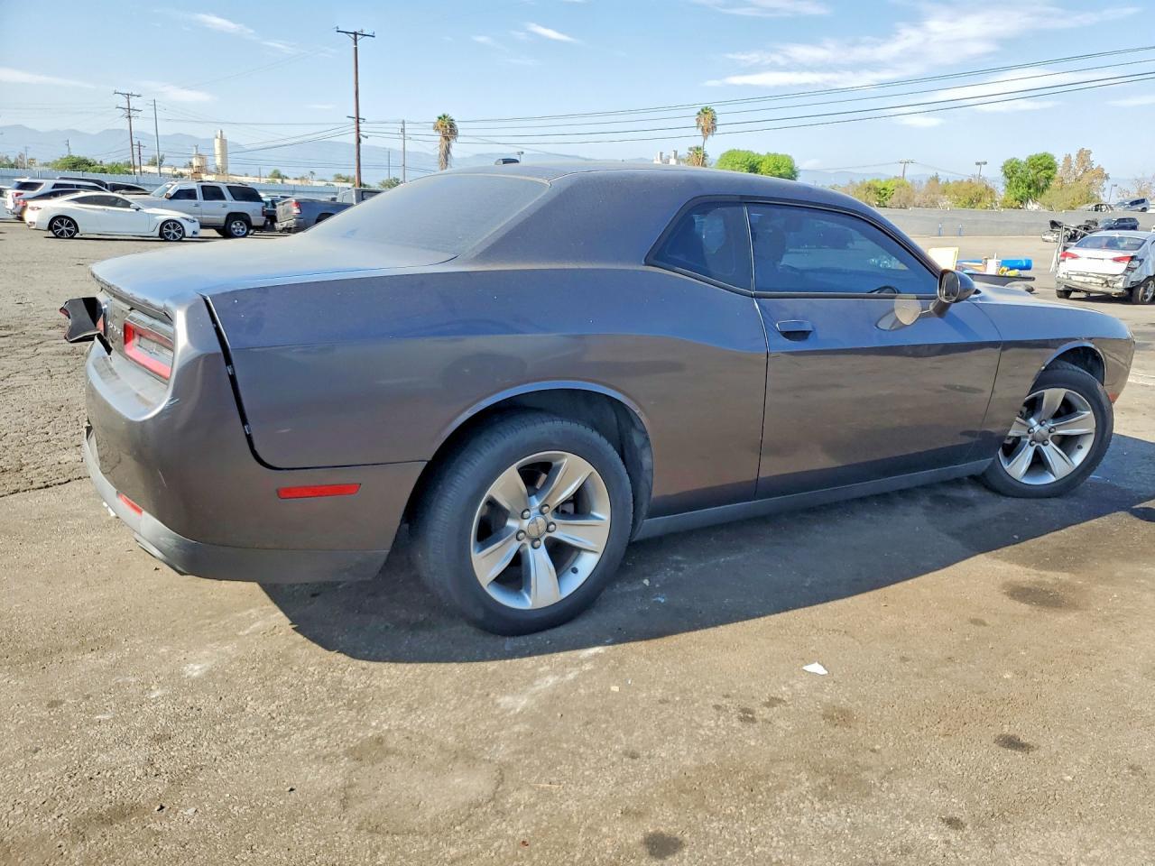 2015 Dodge Challenger Sxt - zdjęcie 3