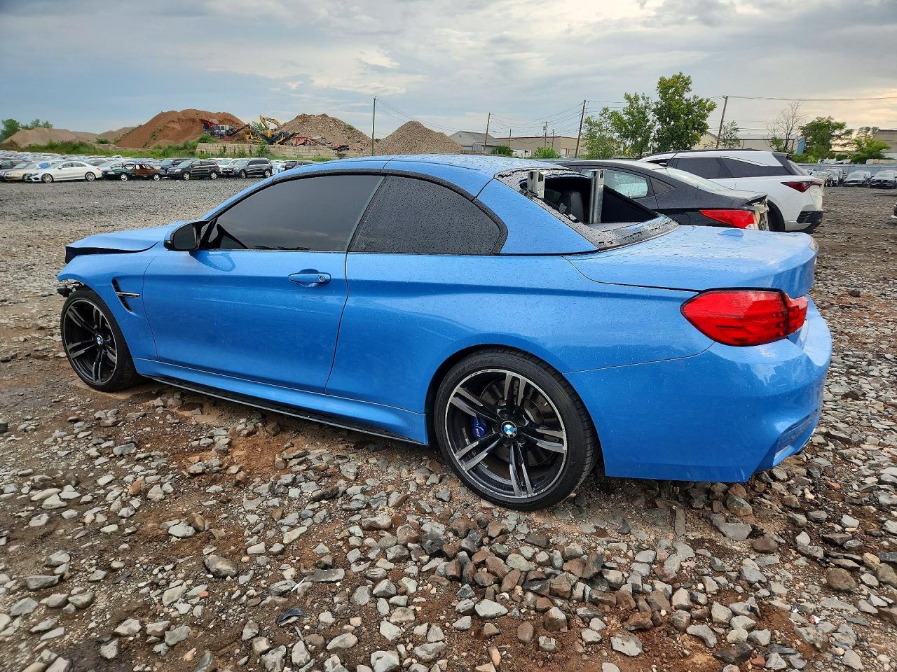 2018 BMW M4 - zdjęcie 2