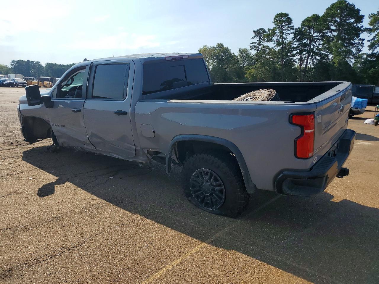 2024 Chevrolet Silverado K2500 Zr2 - zdjęcie 2
