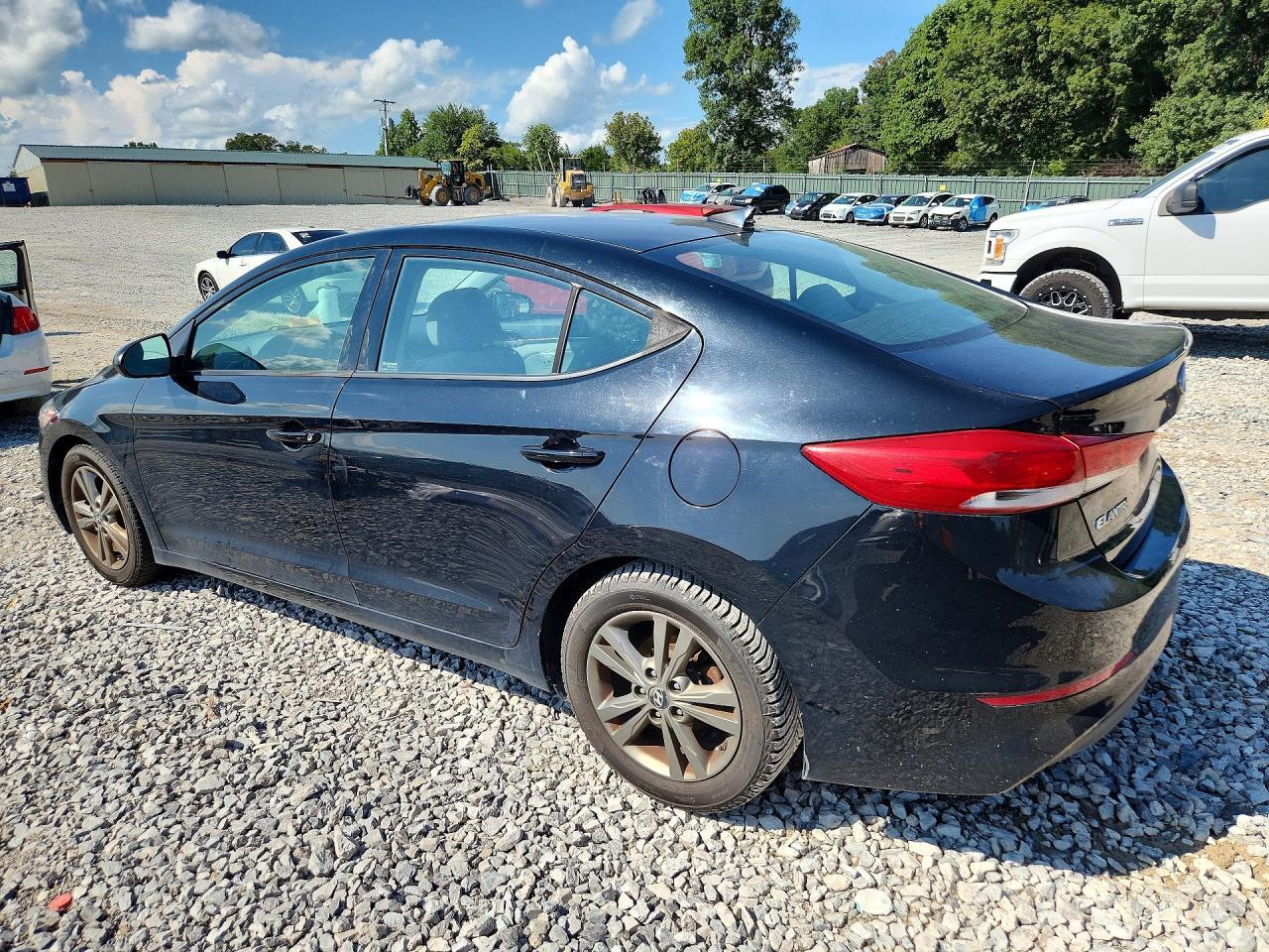 2018 Hyundai Elantra Sel - zdjęcie 2