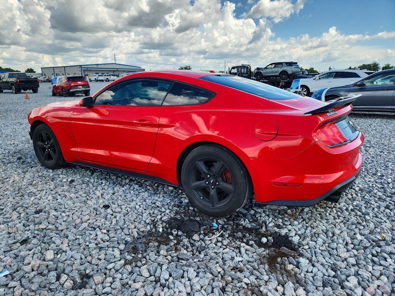 2019 Ford Mustang - zdjęcie 10