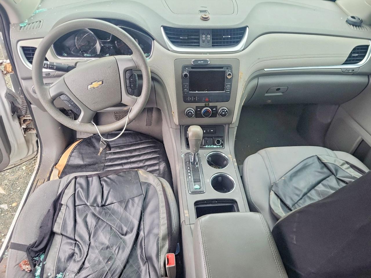 2017 Chevrolet Traverse Ls - zdjęcie 8