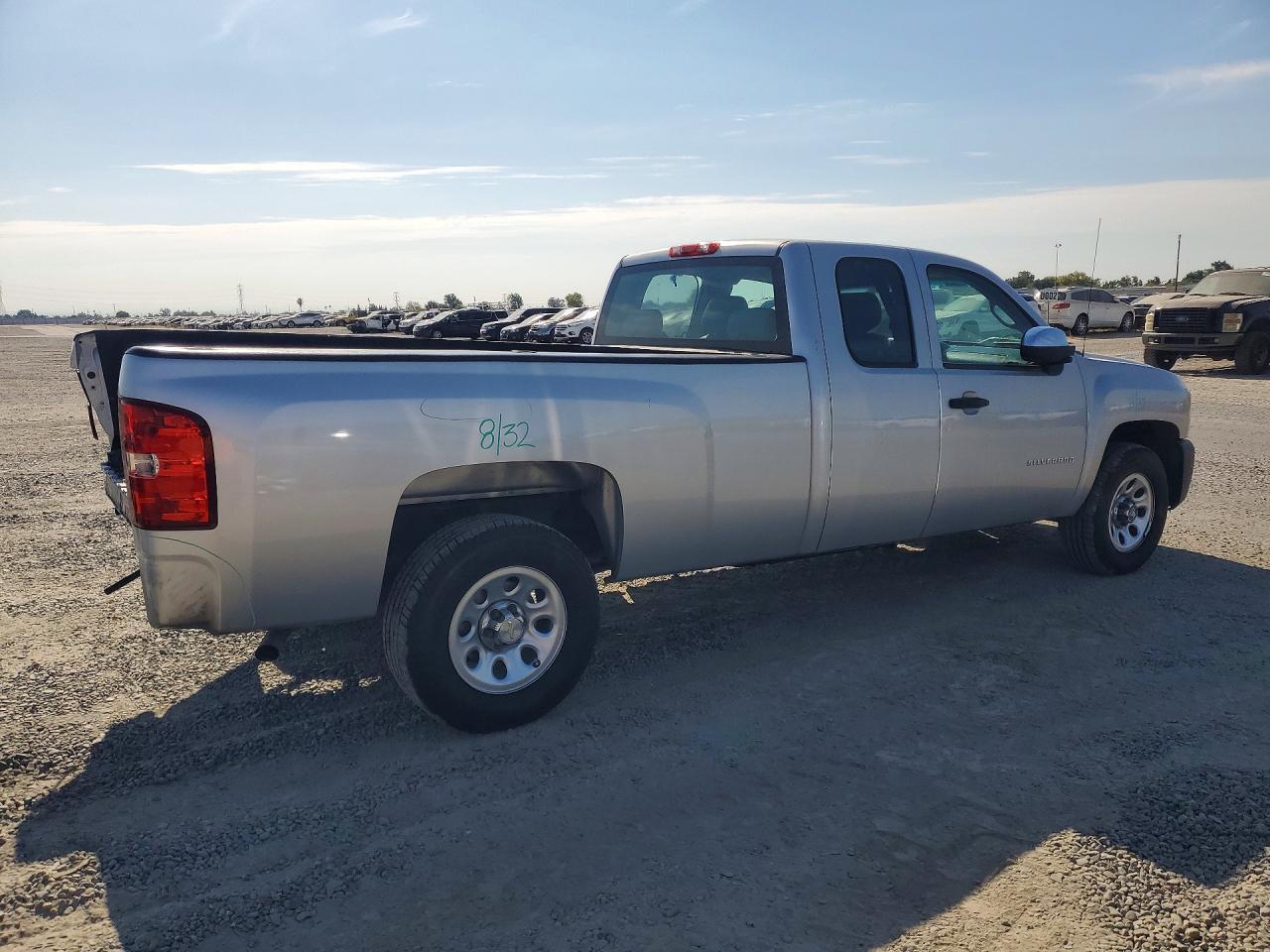 2013 Chevrolet Silverado C1500 - zdjęcie 3