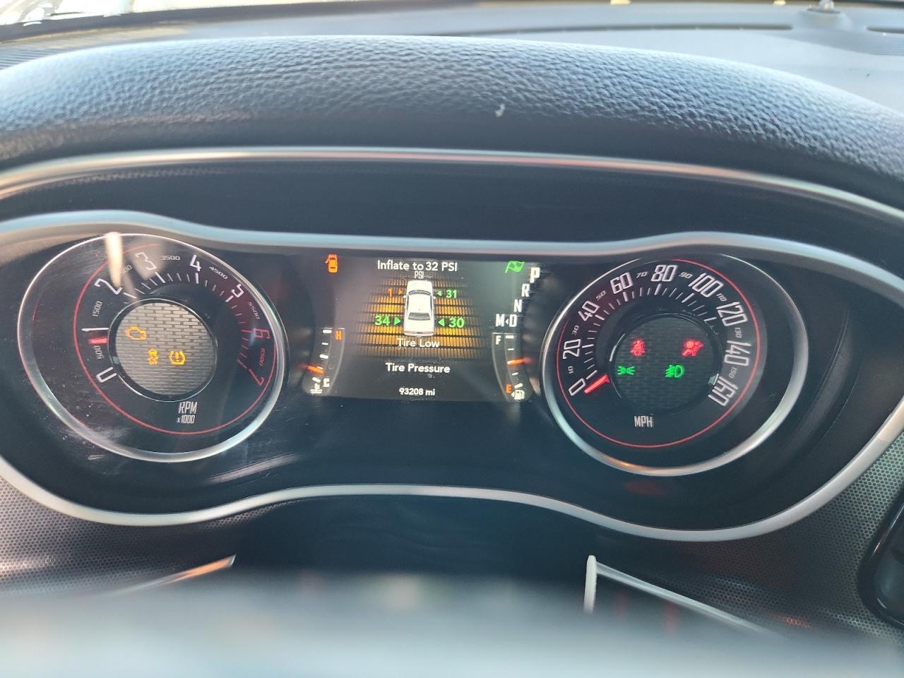 2018 Dodge Challenger R/T - zdjęcie 9