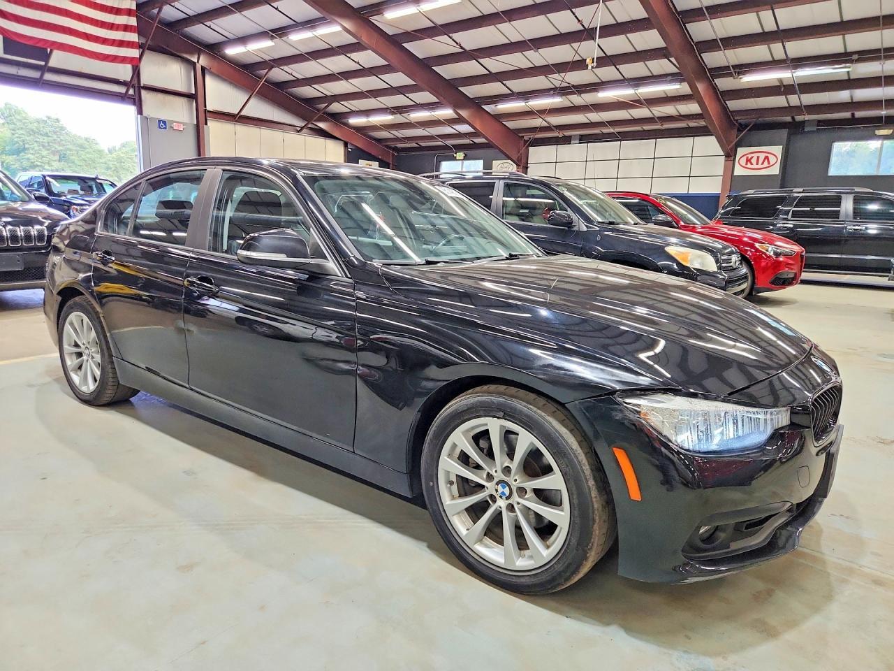 2017 BMW Seria 3 320i - zdjęcie 4