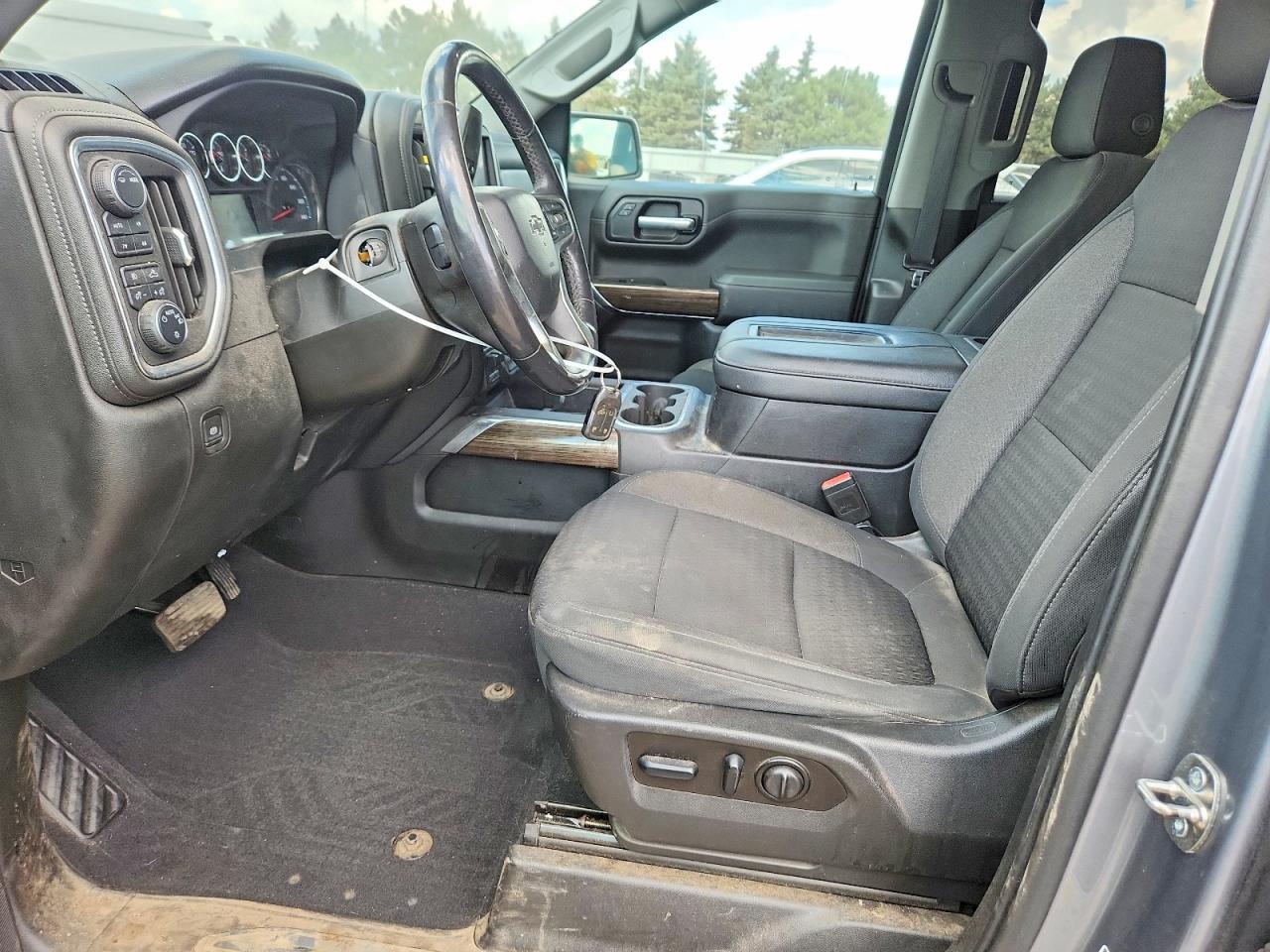 2021 Chevrolet Silverado K1500 Lt Trail Boss - zdjęcie 7