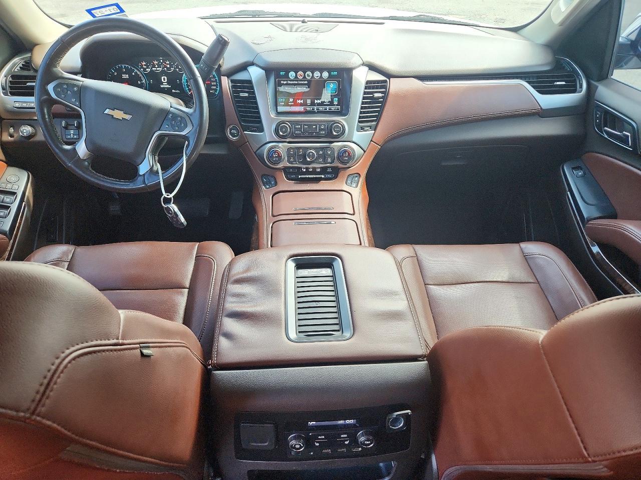 2019 Chevrolet Suburban C1500 Premier - zdjęcie 8