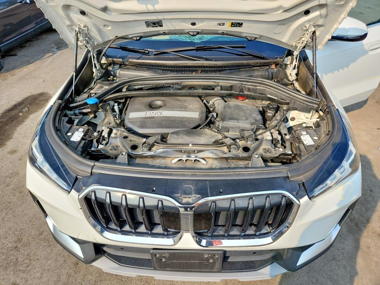 2023 BMW X1 xDrive28I - zdjęcie 11