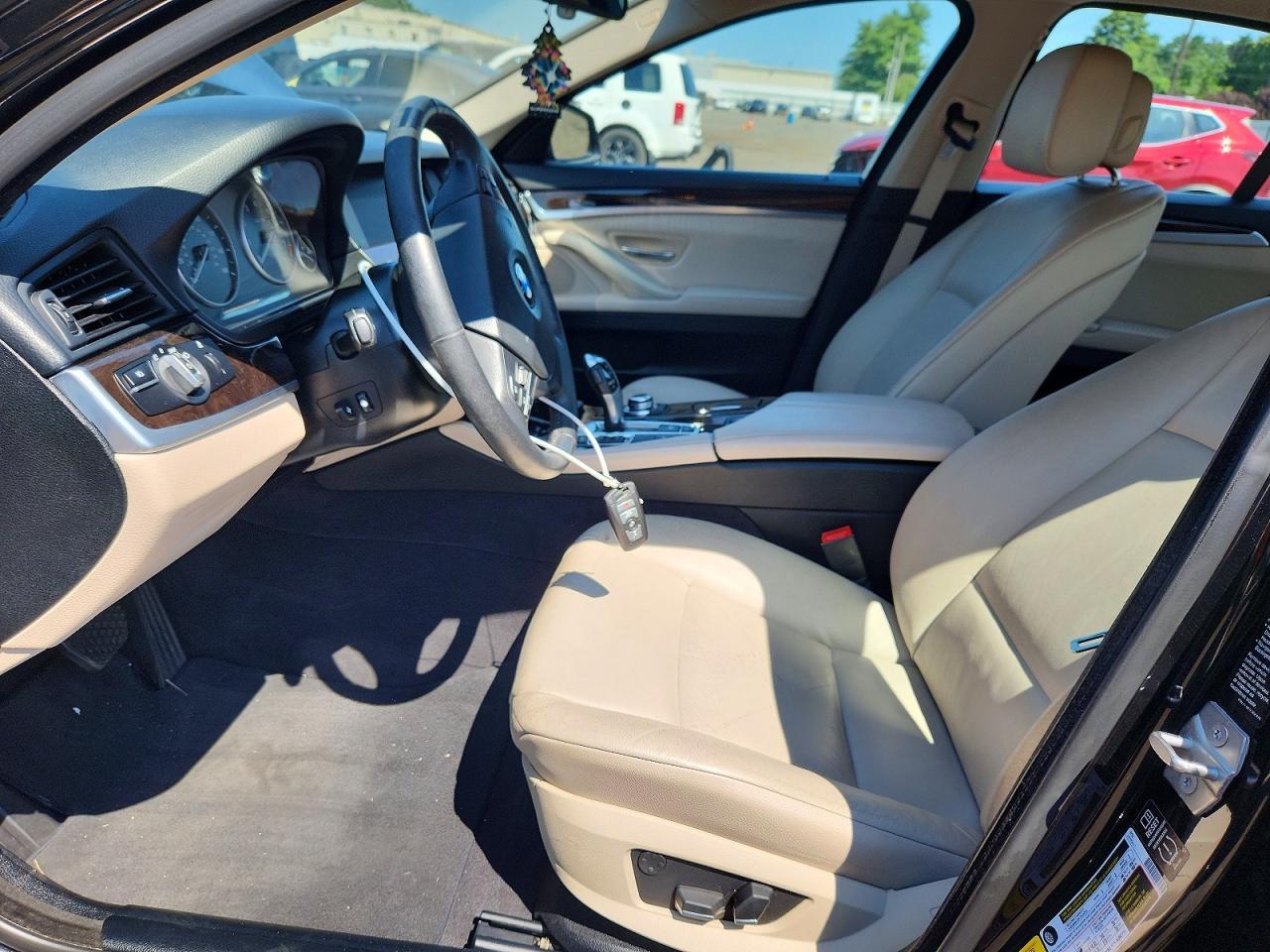 2013 BMW Seria 5 535i - zdjęcie 7