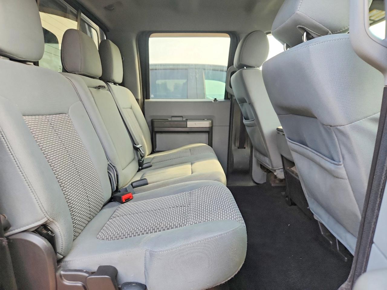2016 Ford F250 Super Duty - zdjęcie 10