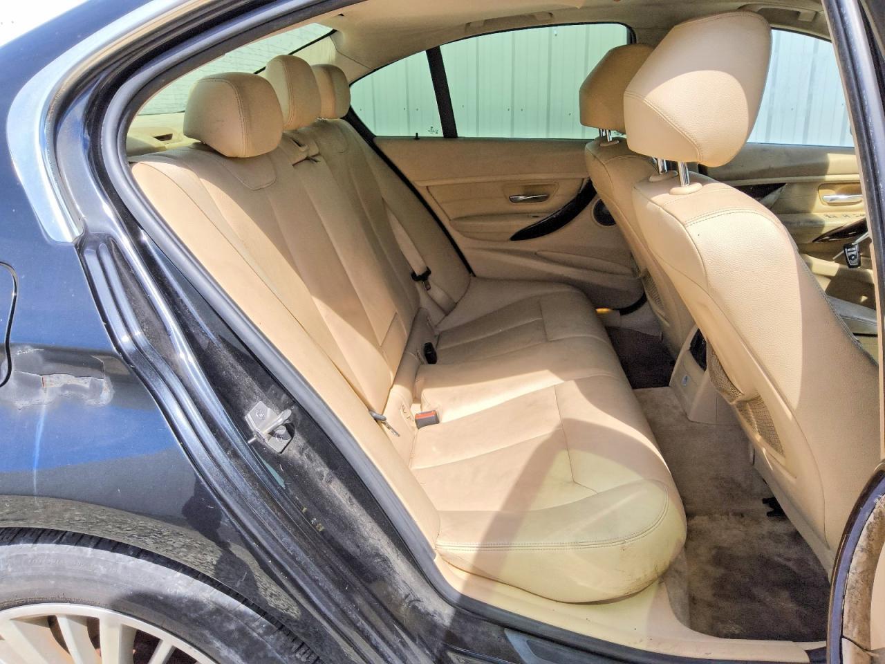 2013 BMW 335 I - zdjęcie 10