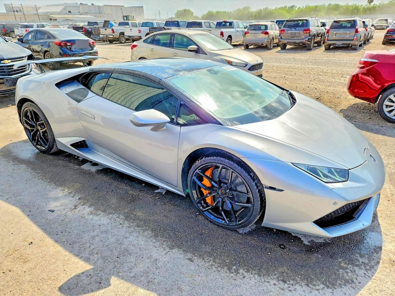 2015 Lamborghini Huracan - zdjęcie 4
