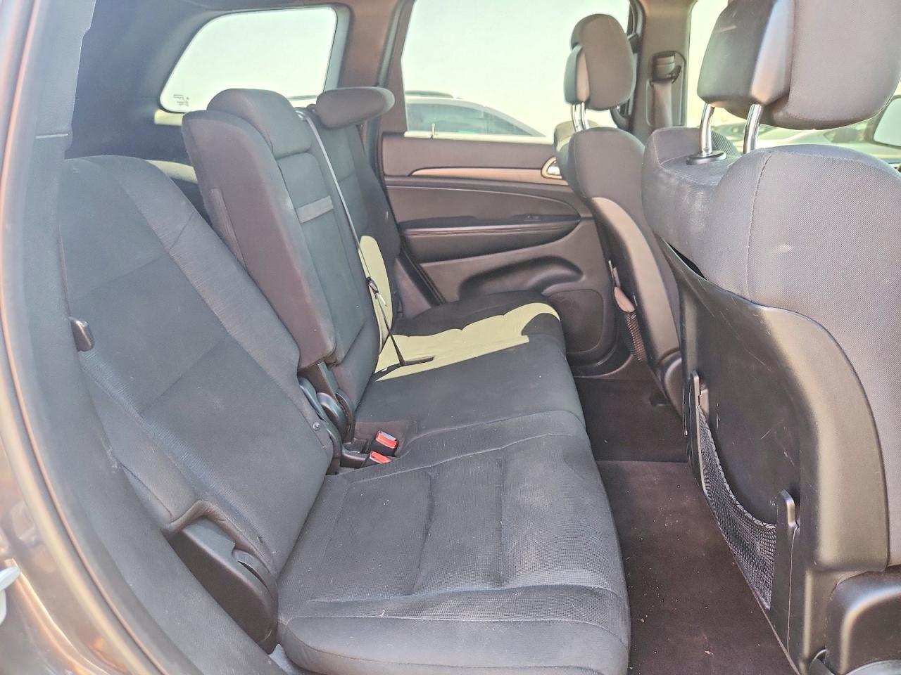 2016 Jeep Grand Cherokee Laredo - zdjęcie 11