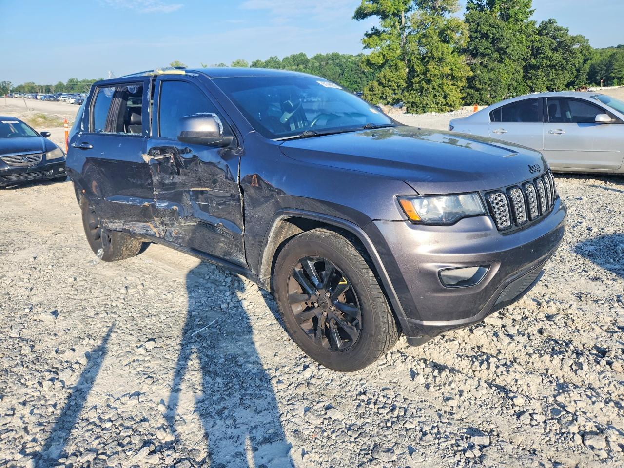 2019 Jeep Grand Cherokee Laredo - zdjęcie 4