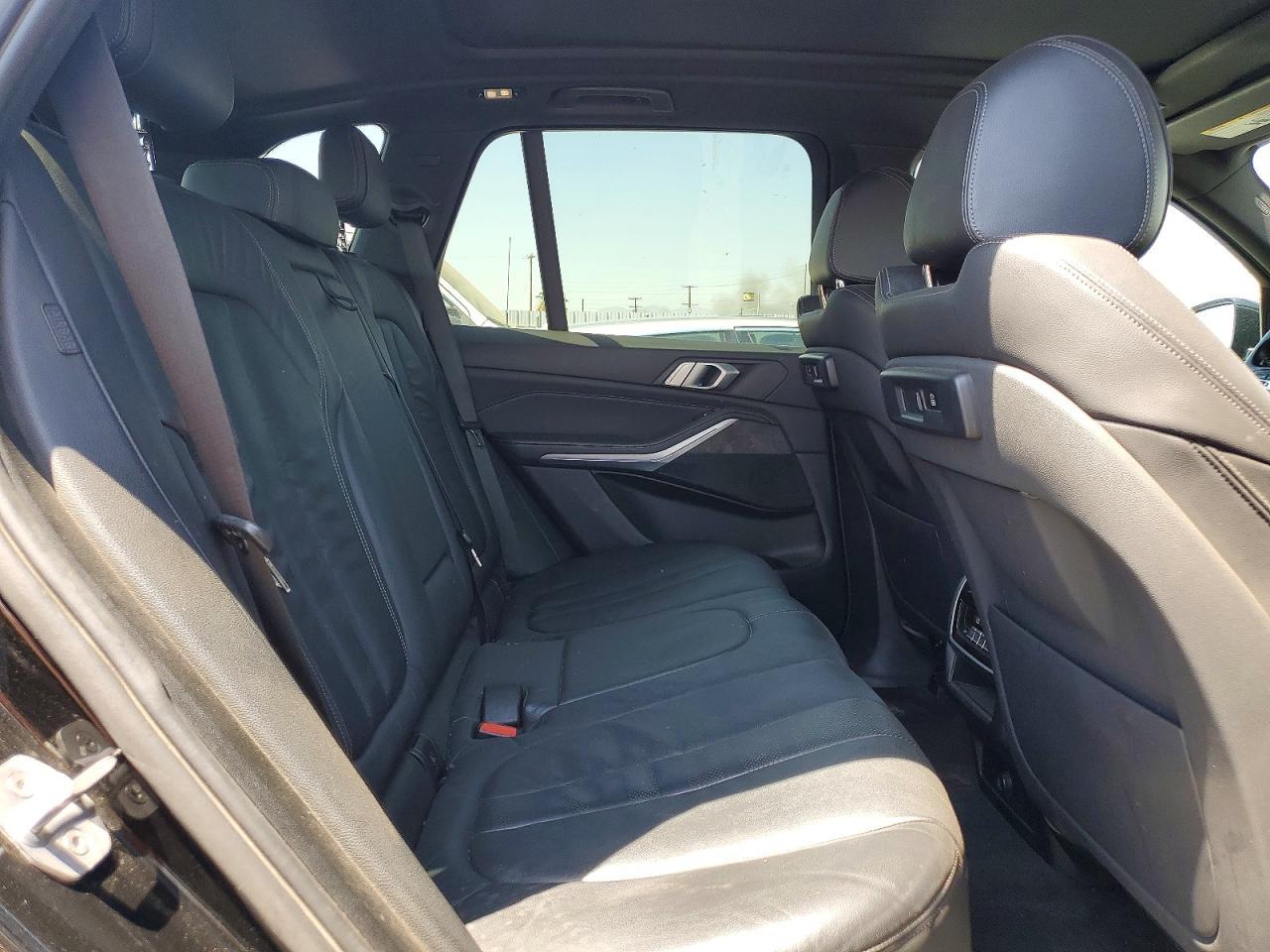 2019 BMW X5 xDrive40I - zdjęcie 11
