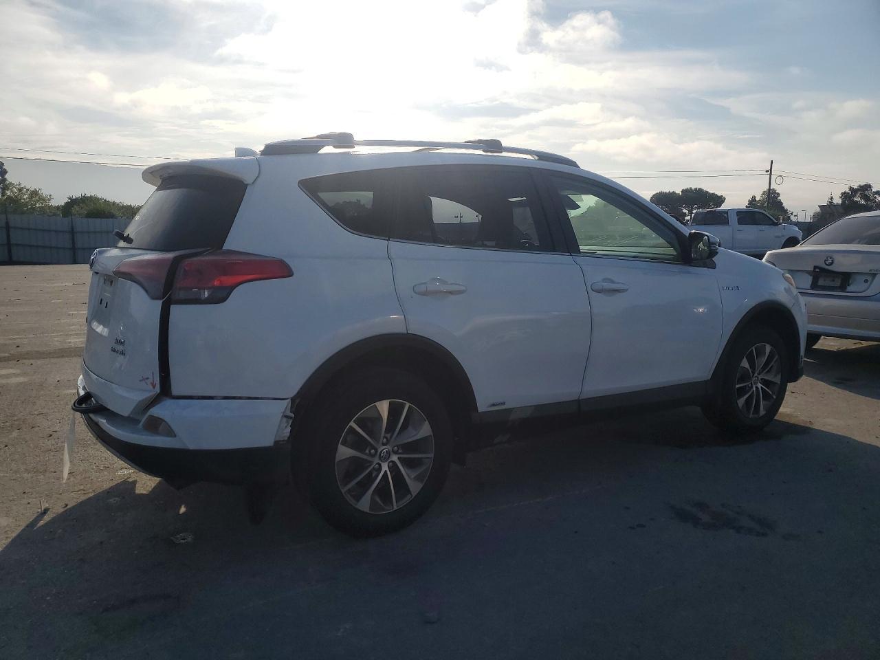 2017 Toyota Rav4 Hybrid Xle - zdjęcie 3
