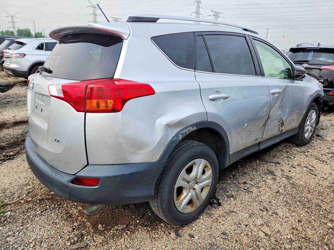2013 Toyota Rav4 Le - zdjęcie 3