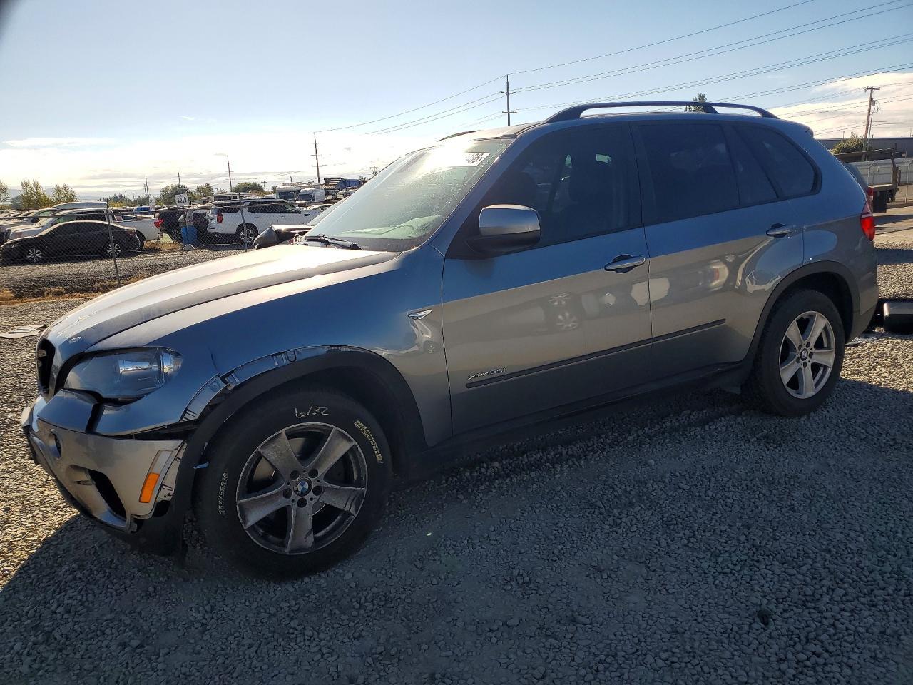 2013 BMW X5 xDrive35I - zdjęcie główne