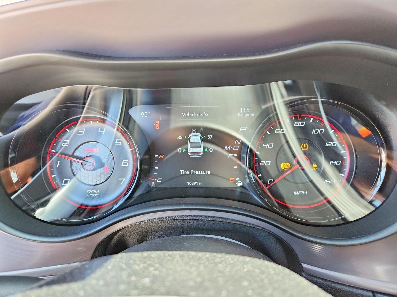 2023 Dodge Charger R/T - zdjęcie 9