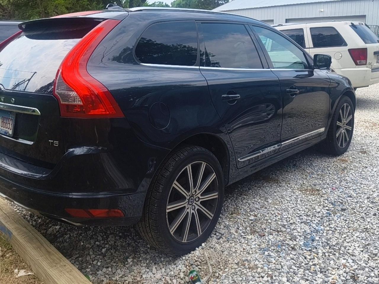 2015 Volvo Xc60 Platinum (Non R Design) - zdjęcie 4
