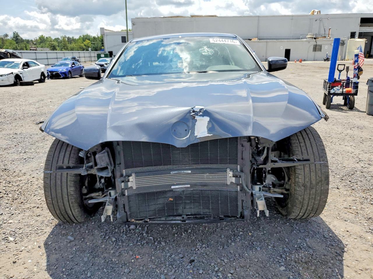 BMW Seria 3 - zdjęcie 5
