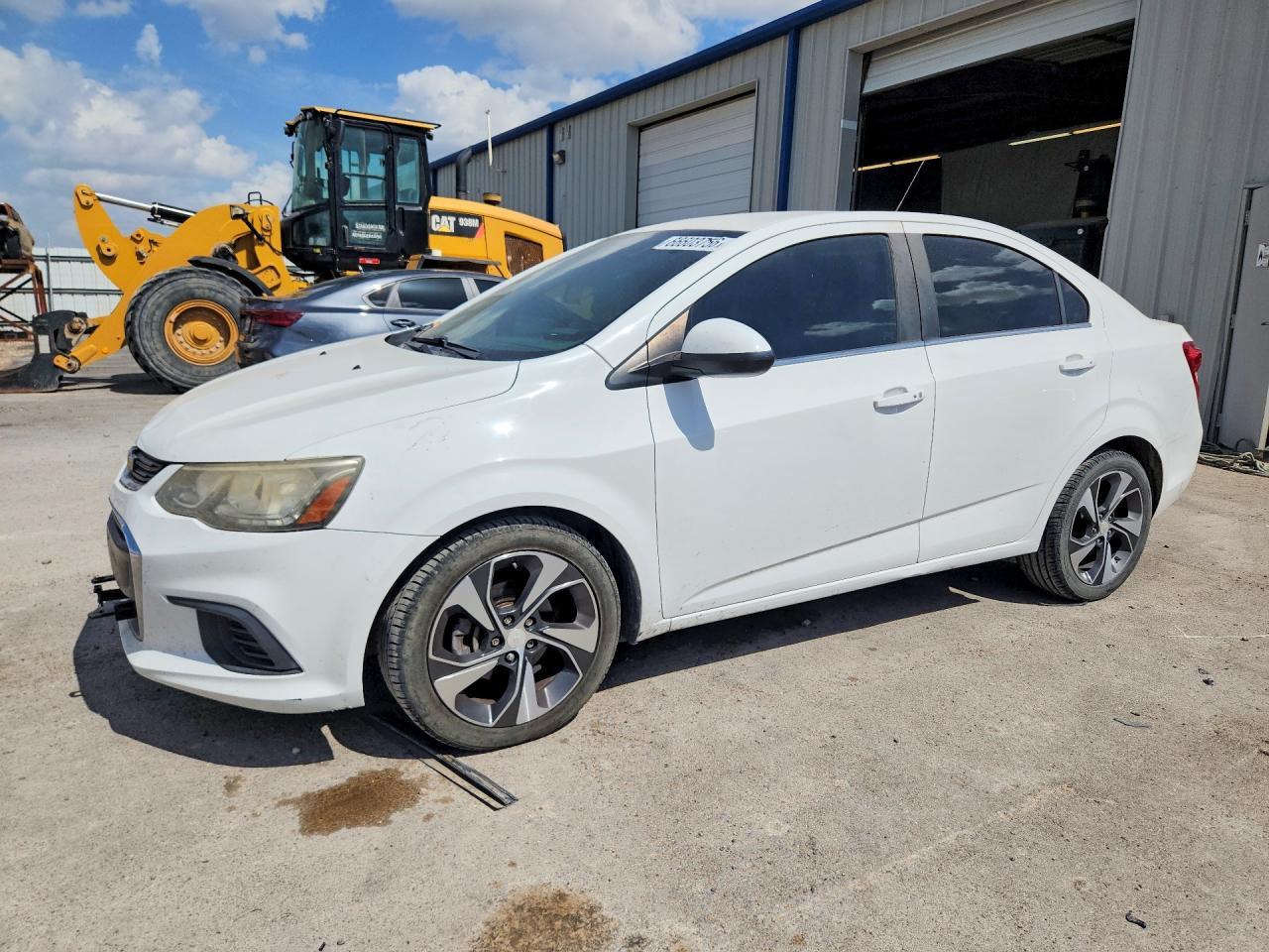 2017 Chevrolet Sonic Premier - zdjęcie główne