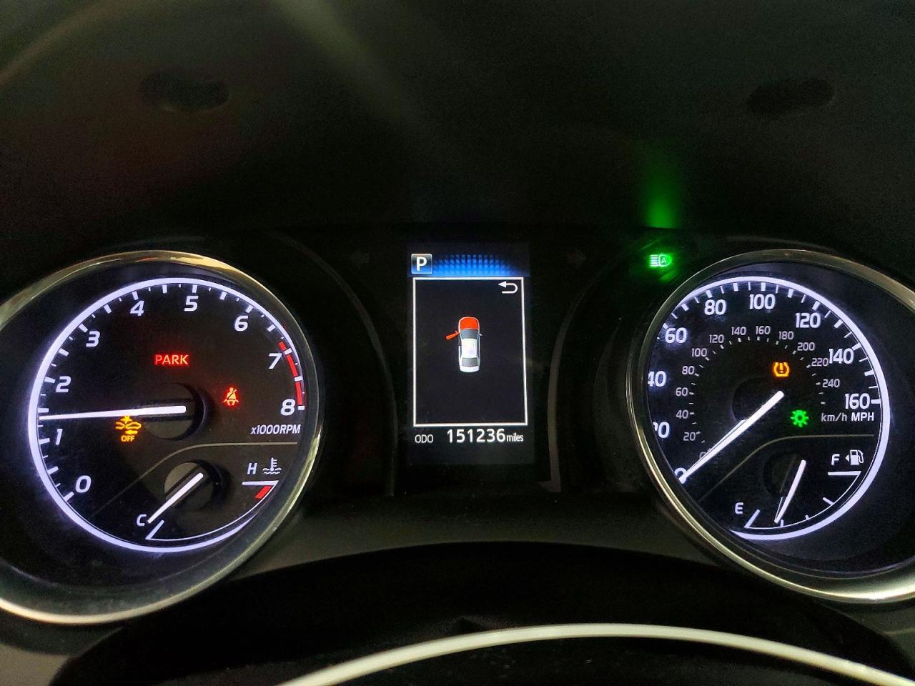 2020 Toyota Camry Se - zdjęcie 9