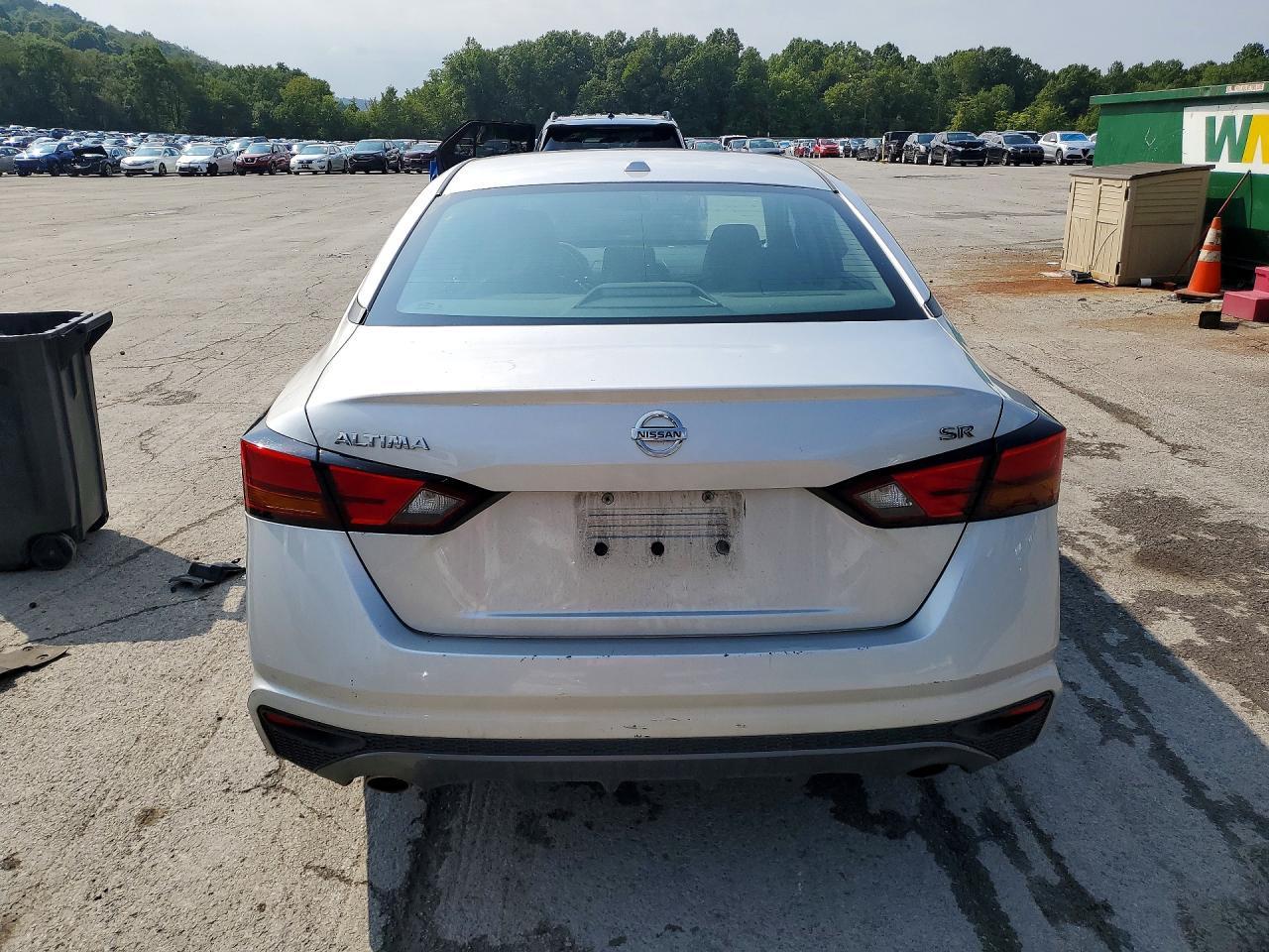 2019 Nissan Altima Sr - zdjęcie 6