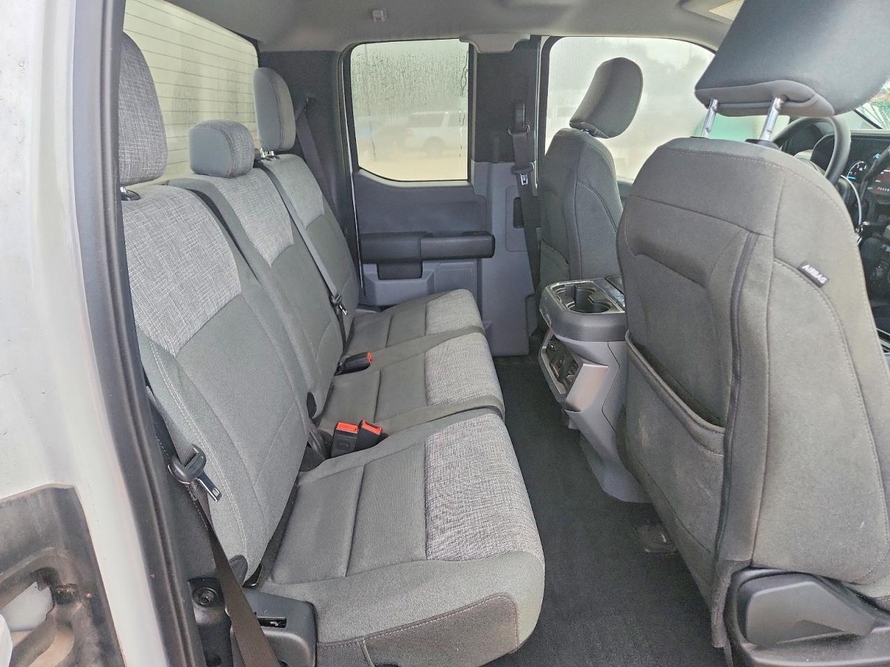2023 Ford F350 Super Duty - zdjęcie 10